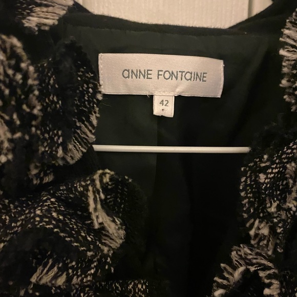 ANNE FONTAINE BLACK RUFFLED BLACK AND WHITE COAT - Picture 2 of 4